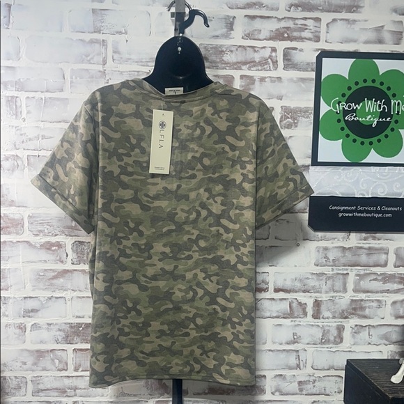 Laurie Felt  Camouflage Shirt NWT large - Picture 5 of 5